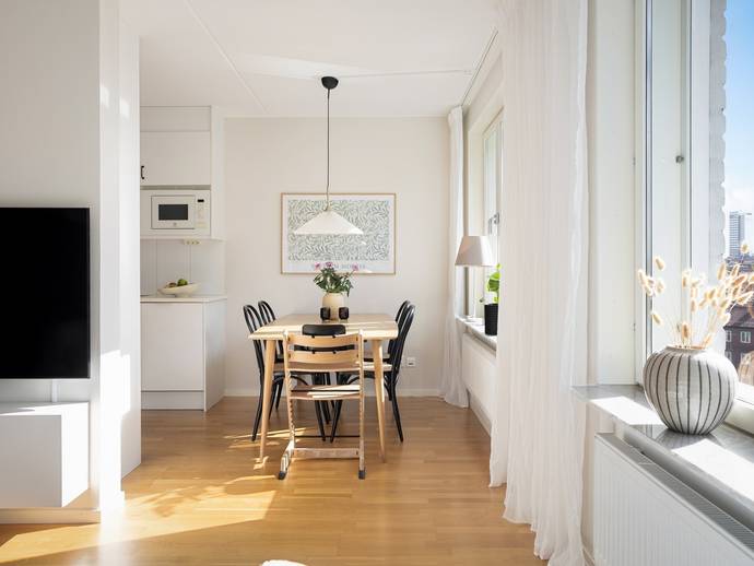 3 rok · 75 m² · Lindhagensgatan 106