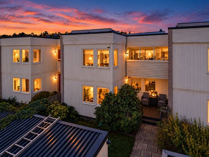 6 rok · 160 m² · Lomvägen 539
