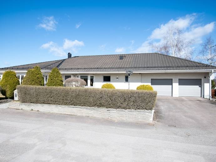 6 rok · 131 m² · Fäbodvägen 10