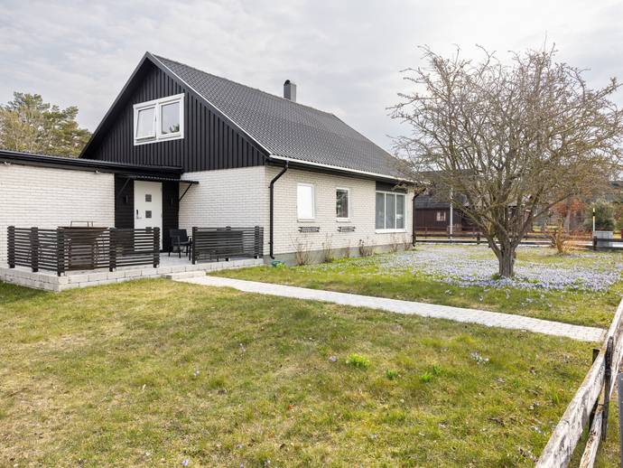 6 rok · 208 m² · Vibble Spännegatan 2