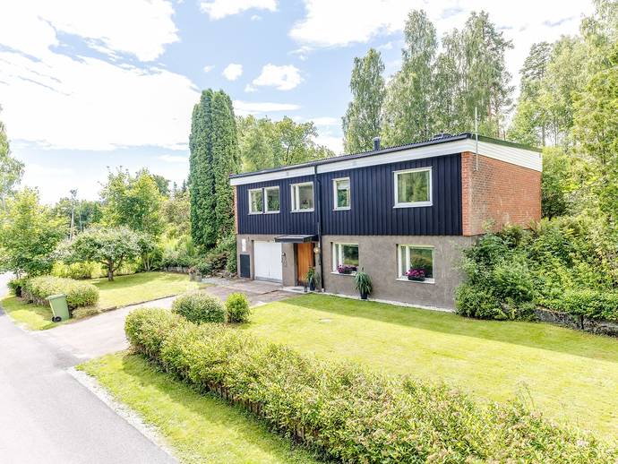 5 rok · 122 m² · Dammvägen 5