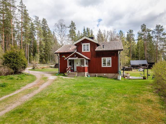 3 rok · 84 m² · Brobyvägen 119