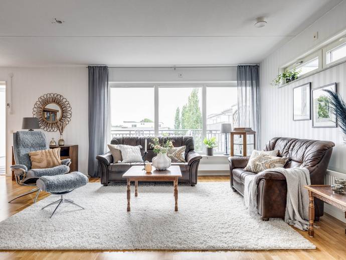 3 rok · 93,2 m² · Ytterby Torg 15