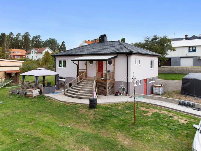 4 rok · 90 m² · Blåsippstigen 4