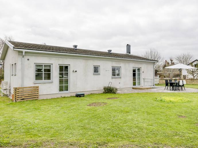 4 rok · 84 m² · Vibble Ulfsparres väg 13