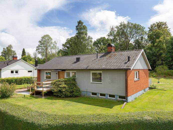 4 rok · 102 m² · Bäverdalsvägen 7