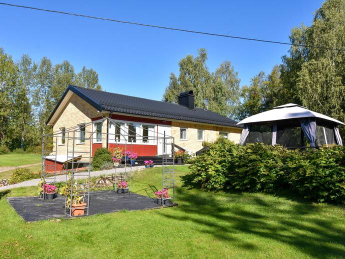 4 rok · 90 m² · Maråkers bruk 732