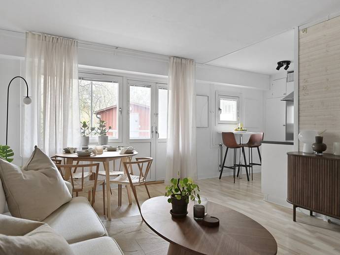 1 rok · 40 m² · Stensövägen 9