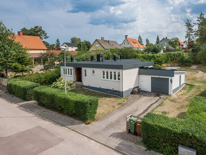 6 rok · 121 m² · Erikshöjdsvägen 11