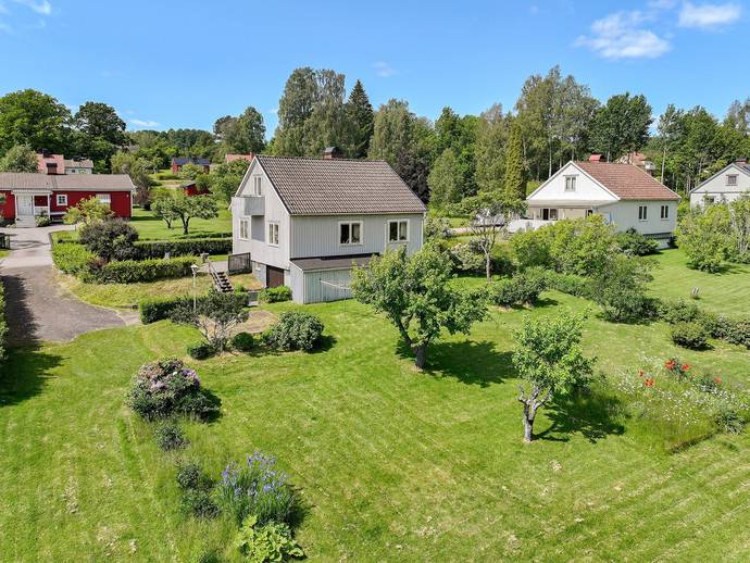 5 rok · 105 m² · Herdins väg 10