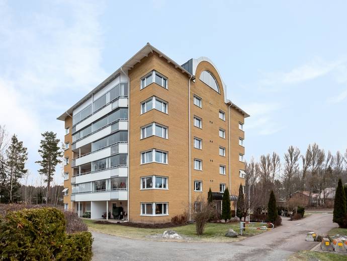 3 rok · 90,2 m² · Näckrosvägen 2
