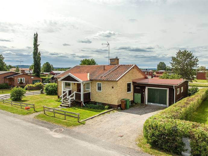 4 rok · 72 m² · Hästhagsvägen 15