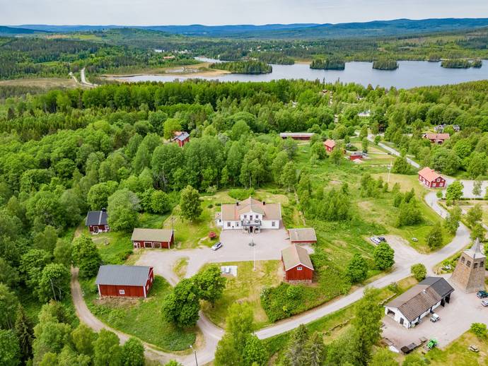 10 rok · 350 m² · Säfsbyn 37