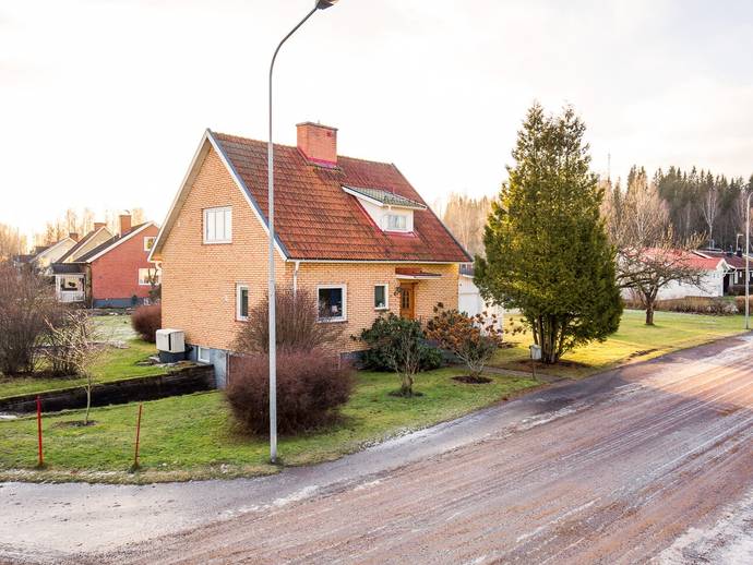 4 rok · 113 m² · Åsvägen 9