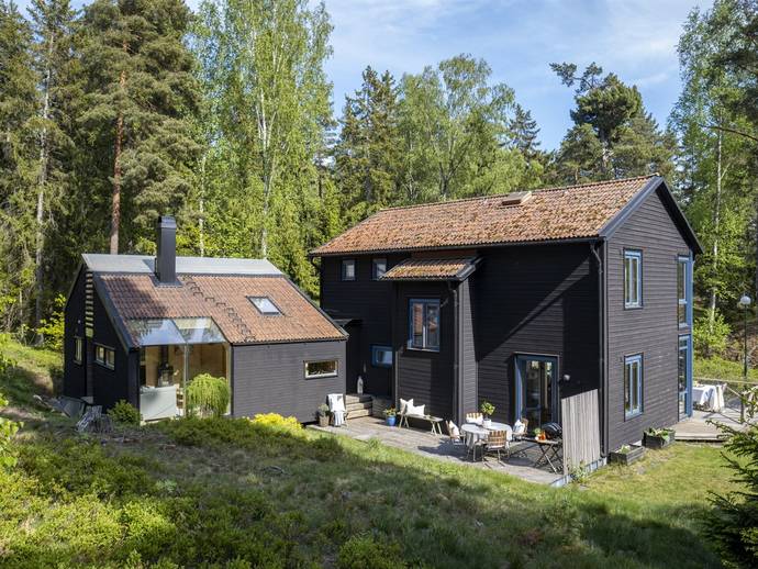 6 rok · 153 m² · Ekbacken 9