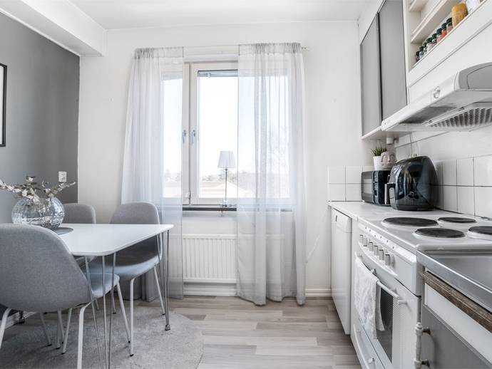 2 rok · 56,5 m² · Björstagatan 18