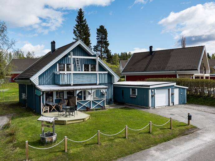 6 rok · 135 m² · Adjutantsvägen 10