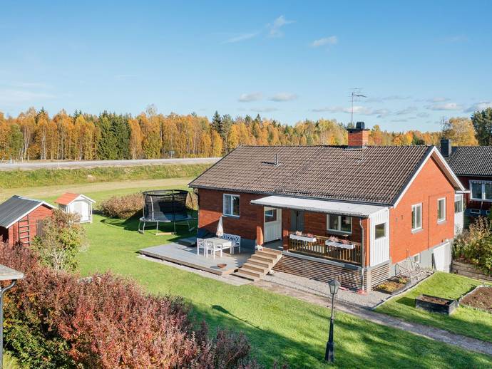 3 rok · 76 m² · Åkergårdsvägen 3