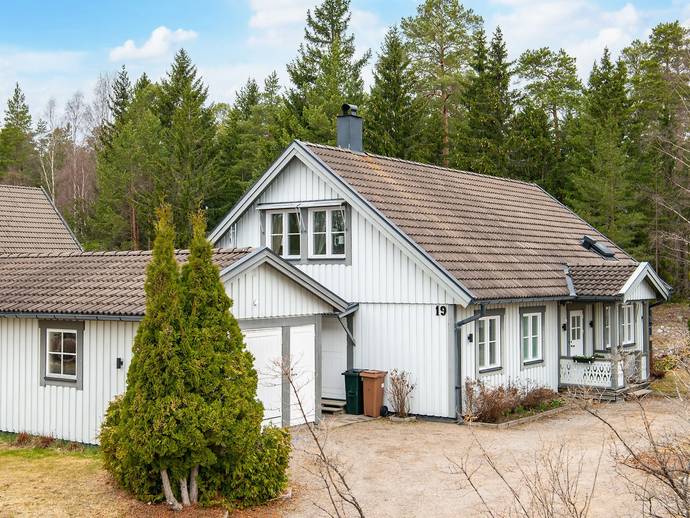 7 rok · 148 m² · Granvägen 19