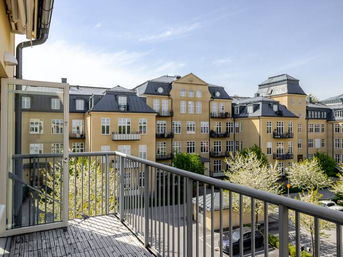 3 rok · 84 m² · Sanatorievägen 21
