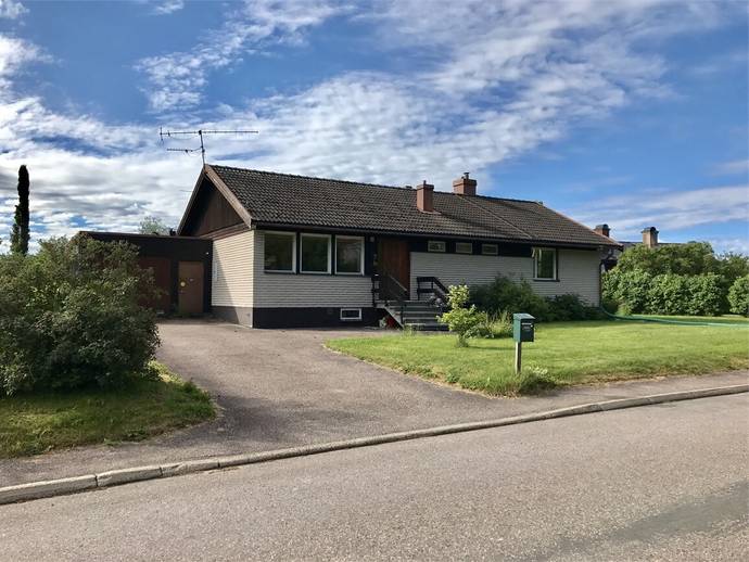 4 rok · 108 m² · Backbyvägen 8