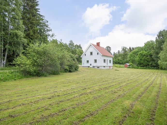 4 rok · 96 m² · Granbackavägen 9