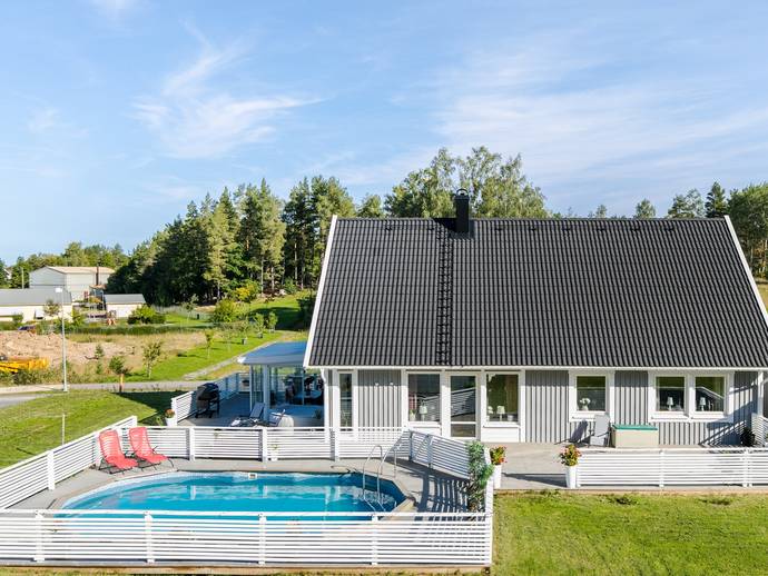 7 rok · 157 m² · Bergvallavägen 8