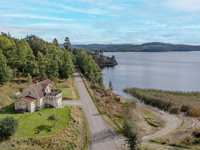6 rok · 153 m² · Taxviken Kvarntorp 12