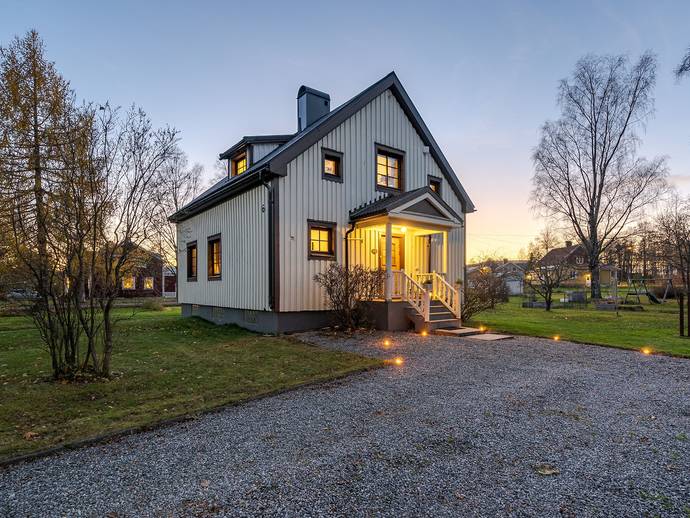 4 rok · 111 m² · Kamrersvägen 6