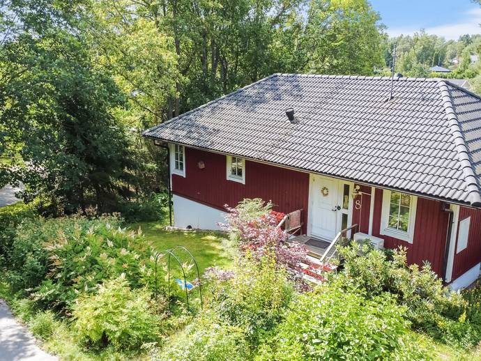 5 rok · 140 m² · Astervägen 8