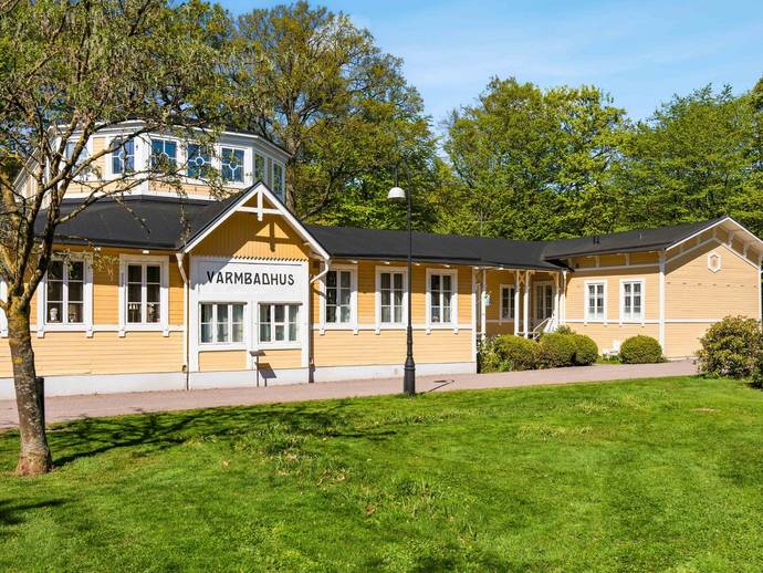4 rok · 110 m² · Brunnsparken varmbadhuset 1