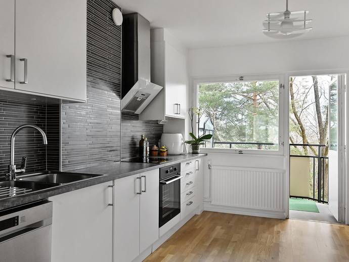 3 rok · 79 m² · Molkomsbacken 11