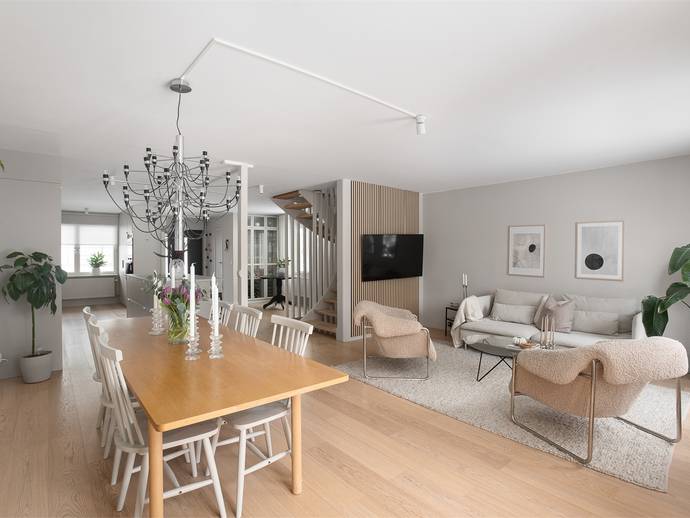 4 rok · 128 m² · Bangatan 15A