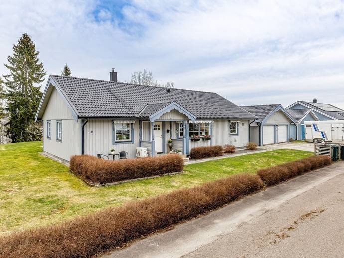 5 rok · 145 m² · Lövstigen 42