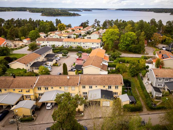 5 rok · 124 m² · Berglinds väg 25