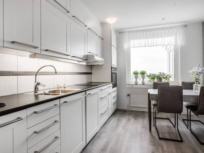3 rok · 74 m² · Havstenavägen 32 Lgh 1801