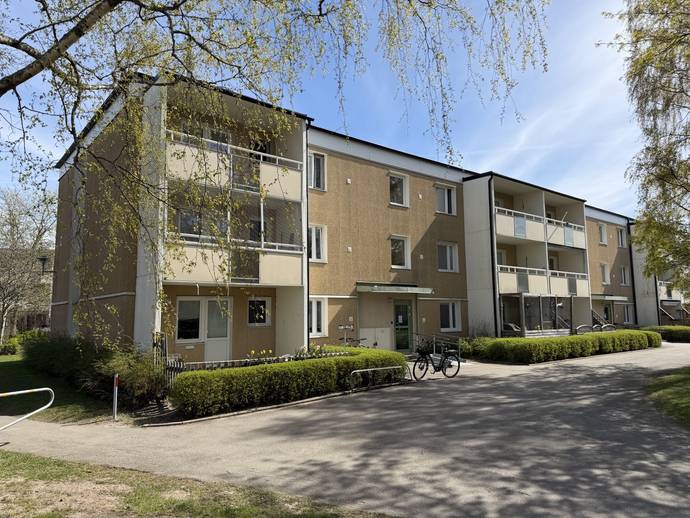 3 rok · 80,5 m² · Valhallagatan 64