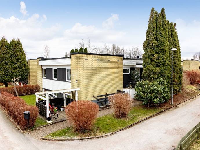 6 rok · 94 m² · Bondevägen 27