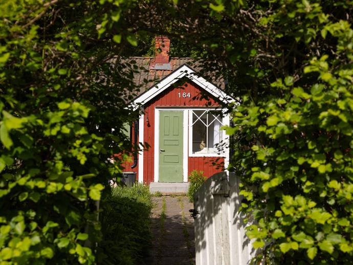 1 rok · 38 m² · Ulriksdals koloniområde Ulriksdalsvägen 10, Stuga 164