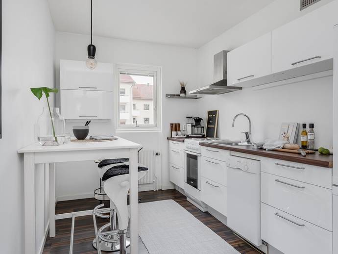 1,5 rok · 43 m² · Skarbogatan 4