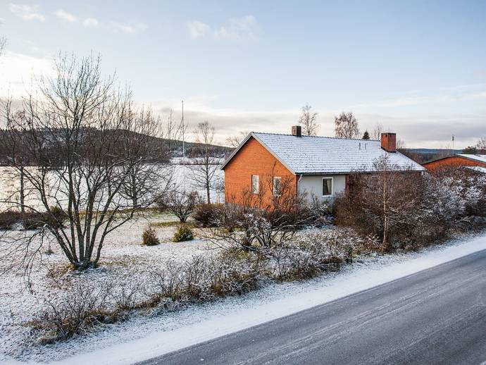 6 rok · 158 m² · Gjurds väg 33