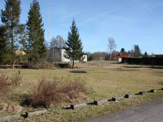 Jägarevägen 8