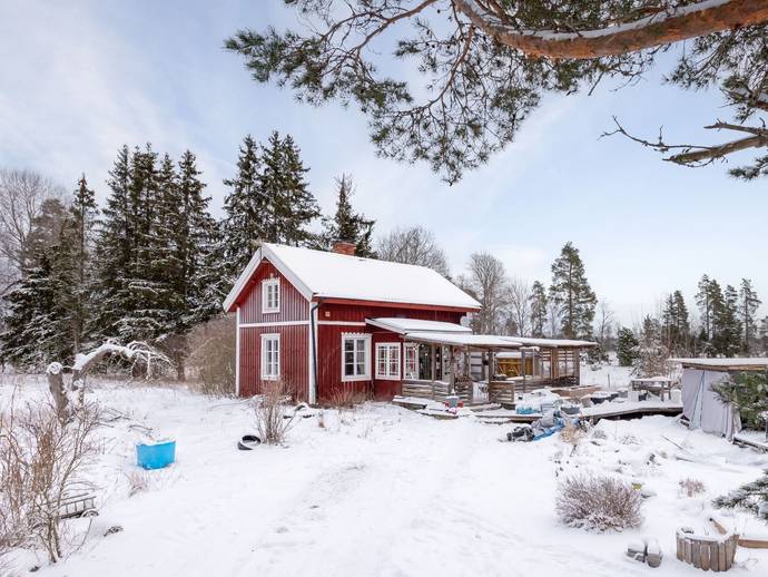 2 rok · 48 m² · Sevalla Mälby 10