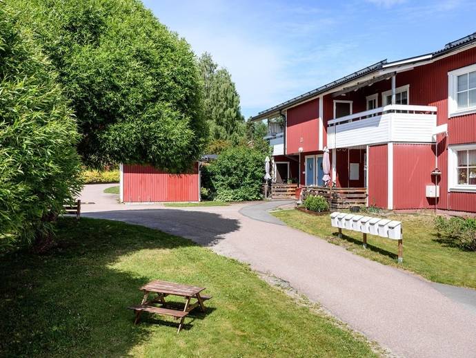 2 rok · 70 m² · Sköttmors väg 13 B