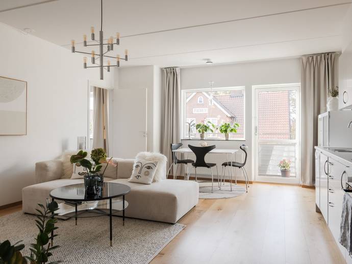 2 rok · 49,5 m² · Slöjdgatan 12