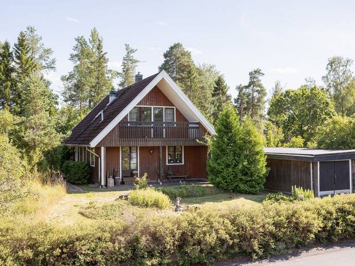 6 rok · 155 m² · Kraggatan 10