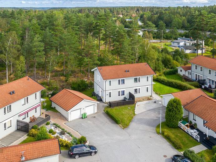 4 rok · 94 m² · Solhöjdsvägen 23