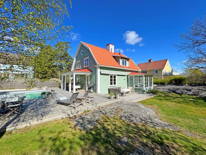 6 rok · 170 m² · Bergportsvägen 9