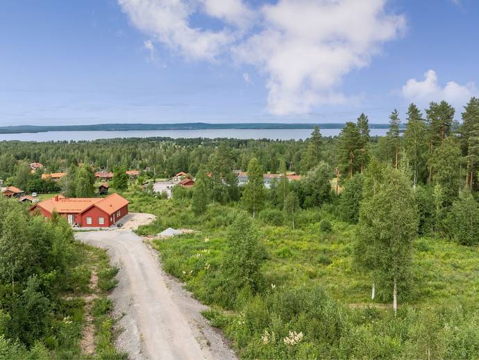 Knusgattu 13