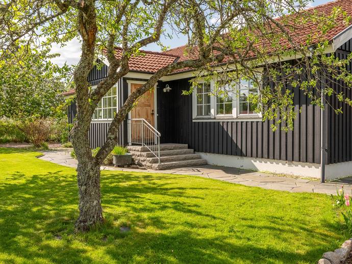 4 rok · 124 m² · Rörvall 142